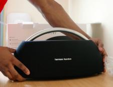 Обзор от шведских специалистов: младший брат легендарной колонки Harman Kardon Go + Play Mini