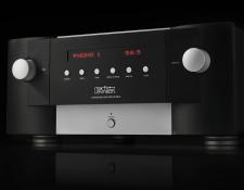 Интегрированный усилитель Mark Levinson №585.5 наделен модулем Pure Phono Module